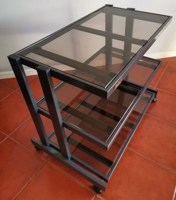 Mesa para televisão