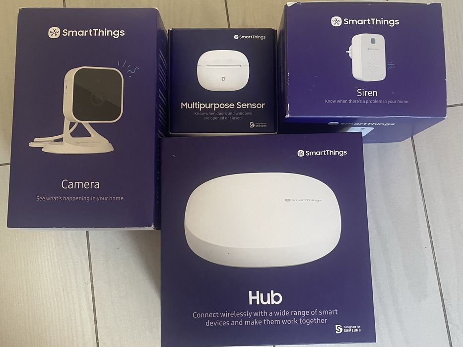 Комплект для розумного будинку Vodafone V-Home Smart Home Starter Kit.
