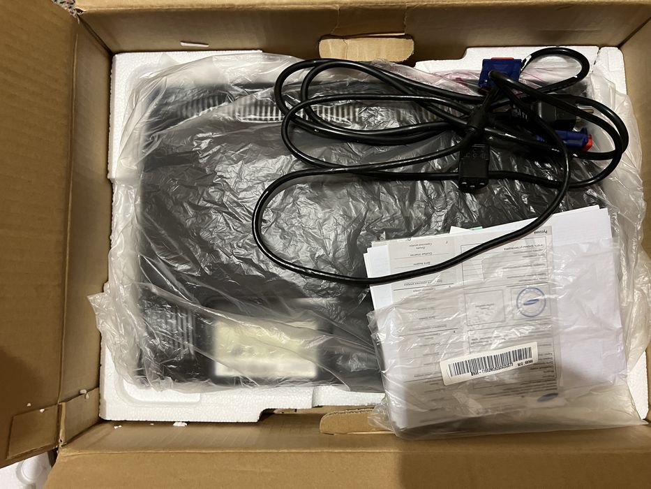 Монітор Samsyng новий