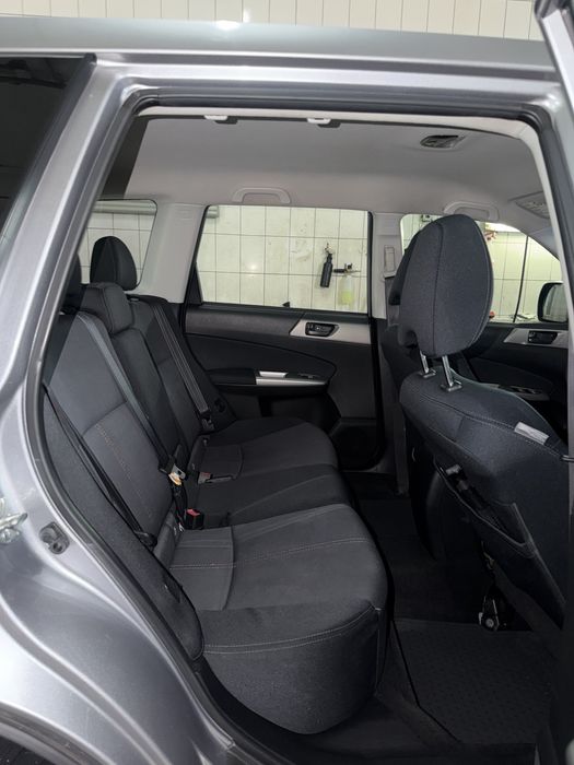 Subaru Forester 2011 Год  под растаможку