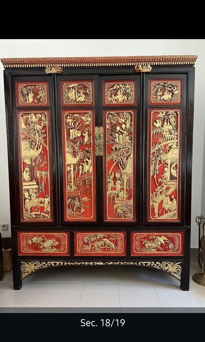 Armario Chinês do seculo 19