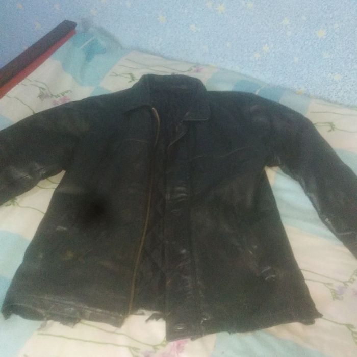 Продам кожаную курточку