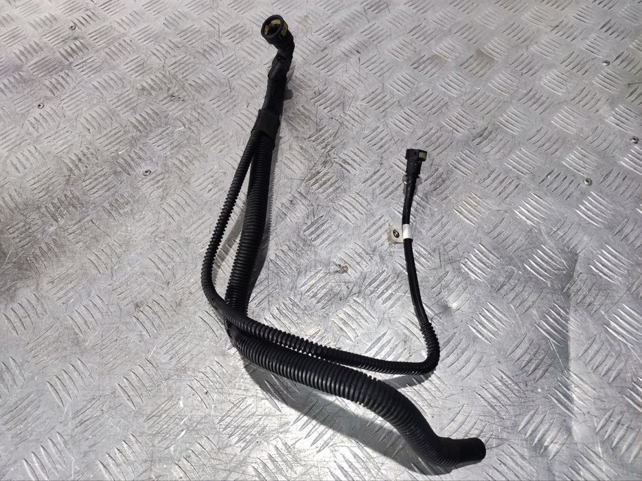 Труба наливної горловини BMW X5 E70