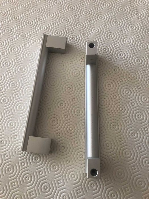 Puxadores para moveis novos (30 unidades)