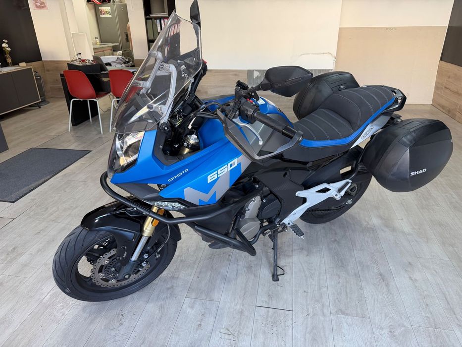 CF Moto 650MT
