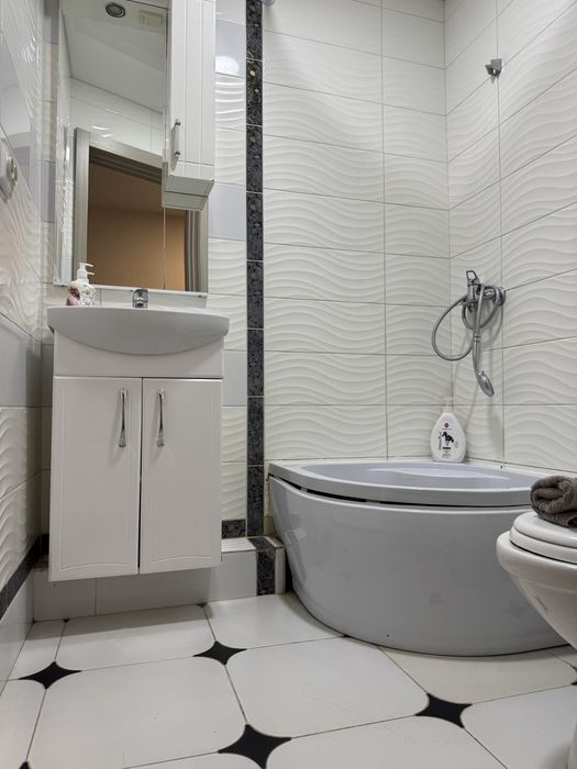 Центр / 2 - кімнати / вул Руська / до 4х осіб /Звітні документи