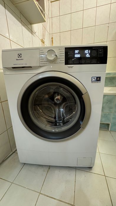 ELECTROLUX MEWN6S306X SensiCare 600 6 kg 1000 obr SoftPlus