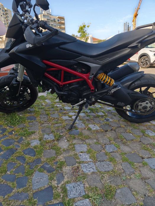 Ducati Hypermotard 821  (Modelo 2013-15) Revisao total efectuada com fatura