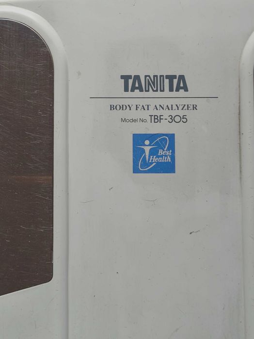 Balança Analisadora de Gordura Corporal TANITA TBF-305