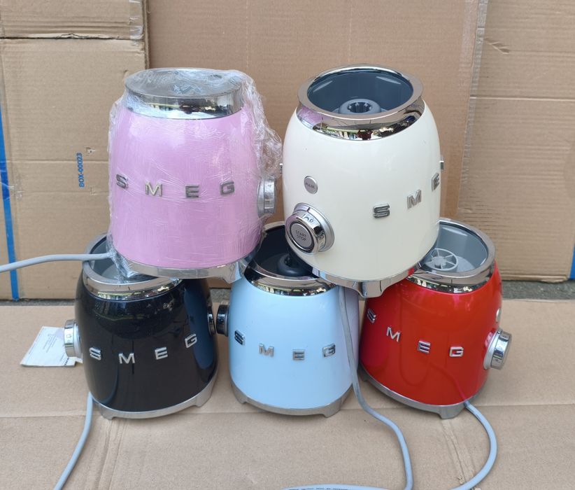 Blender kielichowy Smeg