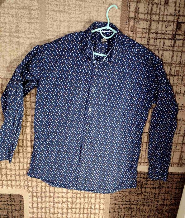 Стильна чоловіча сорочка