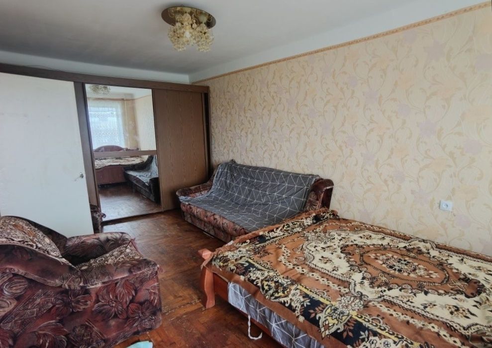 Продается 1 комнатная квартира 8/9 этаж, пр. Юбилейный Бабурка
