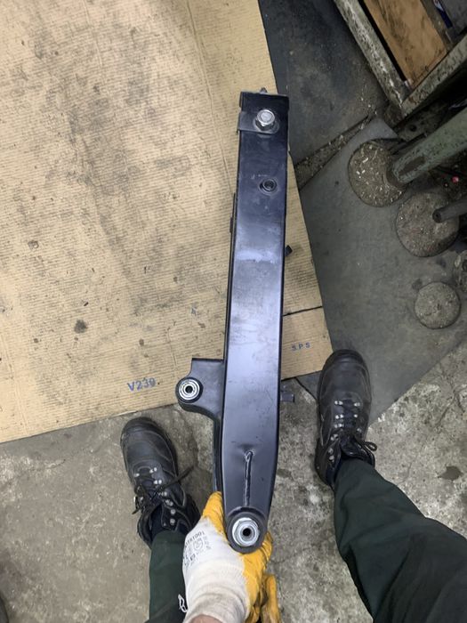 NC700 задний маятник NC750