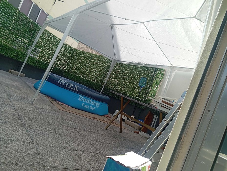 Tenda 6x 3 estado usado mas muito boa