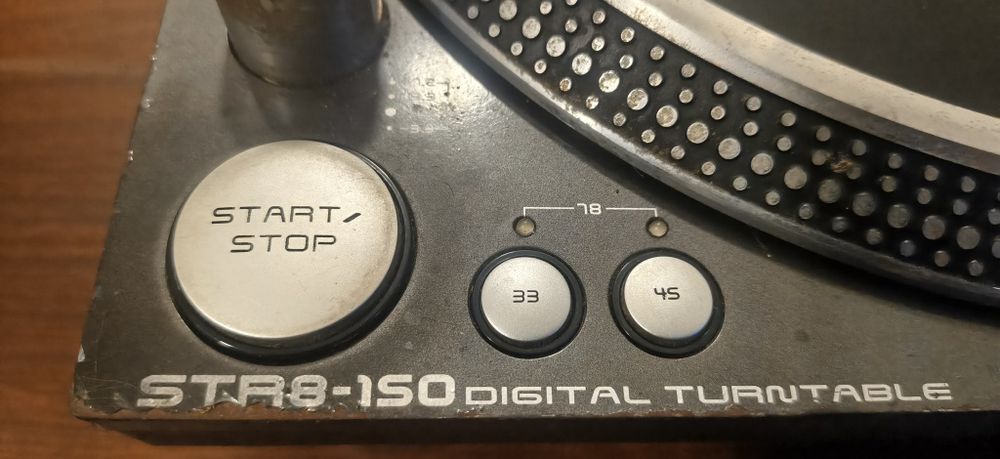 Gramofony Technics SL 1210 MK2 i Stanton STR8 150 MK1