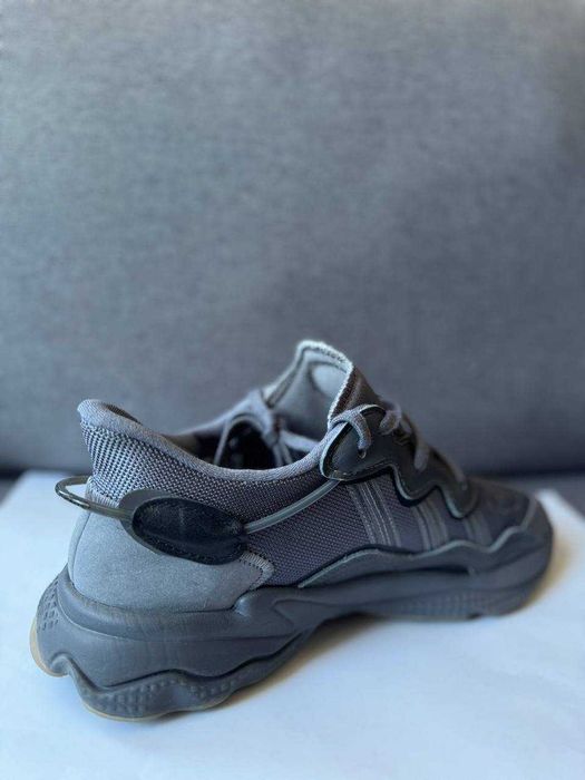 Чоловічі кросівки adidas Originals Ozweego
