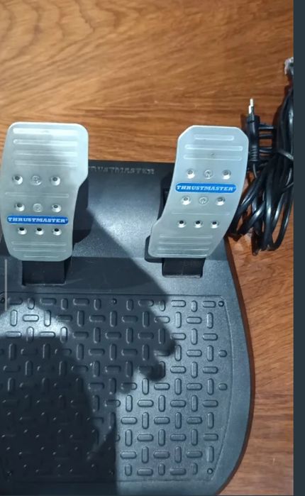 Thrustmaster PS3 PS4