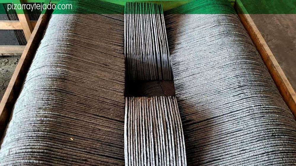 Łupek dachowy czarny dachówka kamień naturalny