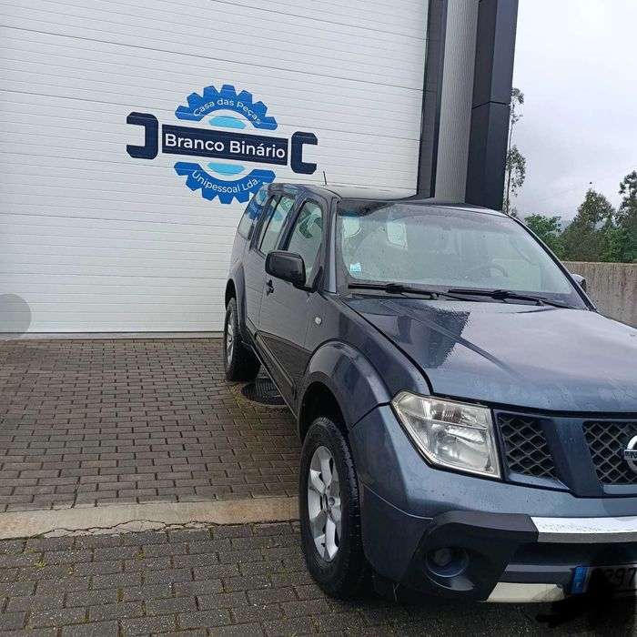 Nissan Pathfinder 2.5 DCI (para peças)