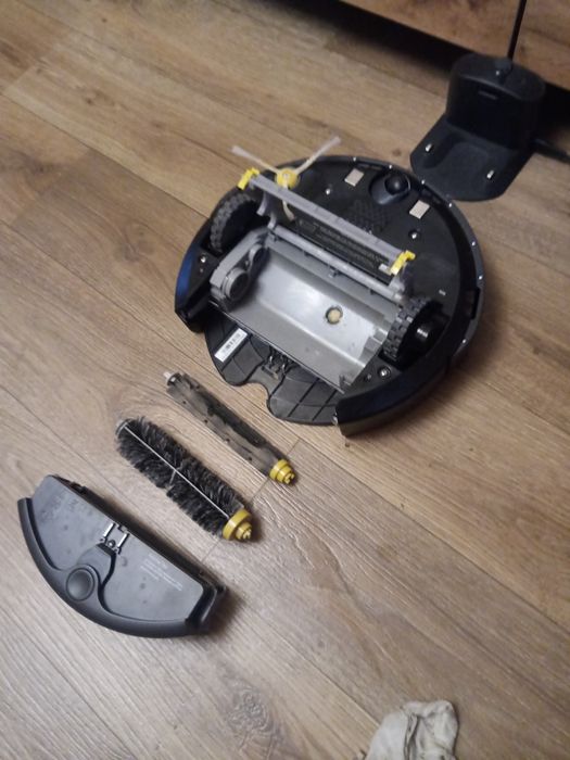 Робот пылесос iRobot
