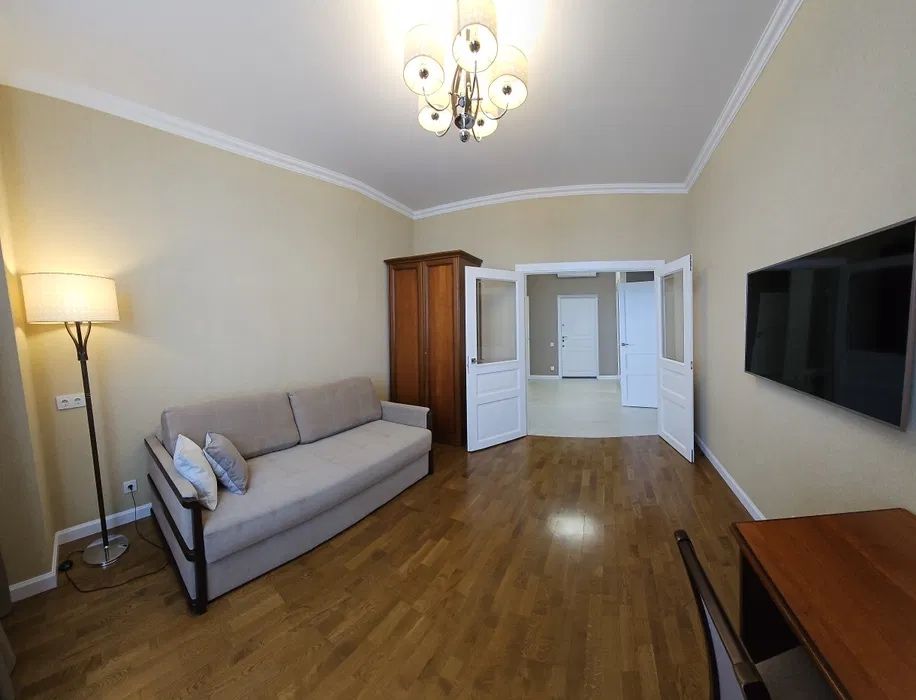 Сдам Евротрешка Терраса Вид на море Французский бульвар Отрада Код1449