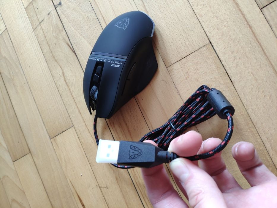 Мышь проводная игровая Motospeed V10 Black USB