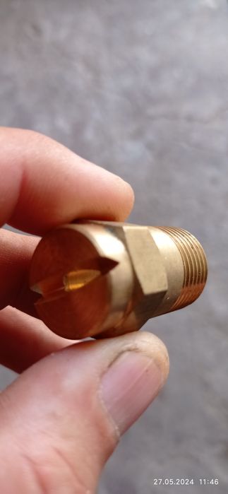 Форсунки для бітумної емульсії