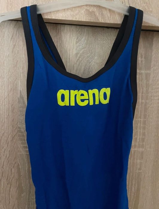 Strój startowy Arena