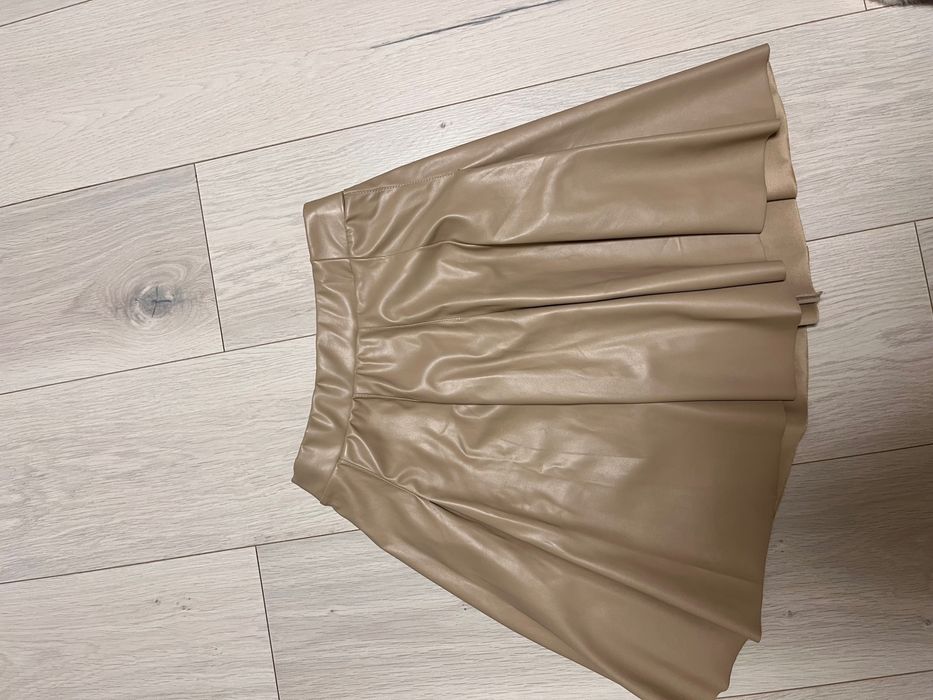 Шкіряна спідниця,140-146