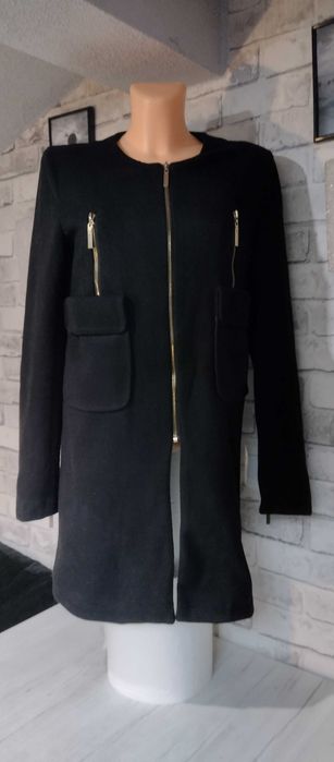 czarna kurtka przejściowa płaszczyk czarny prosty krótki M