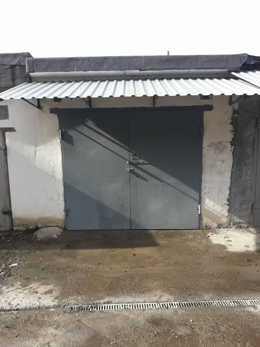 Сдам гараж в центре города