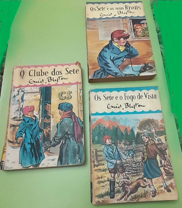 3 Livros - O clube dos sete - Enid Blyton Antigo