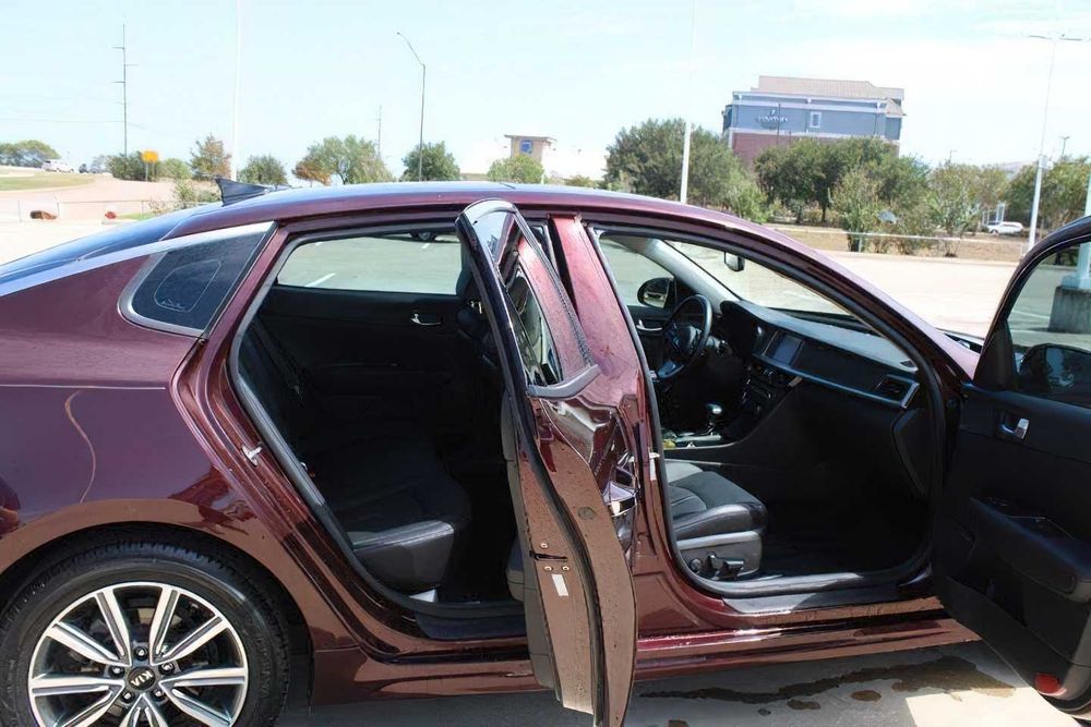 Kia Optima EX      2019