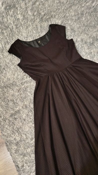 Suknia krótki rękaw roz L