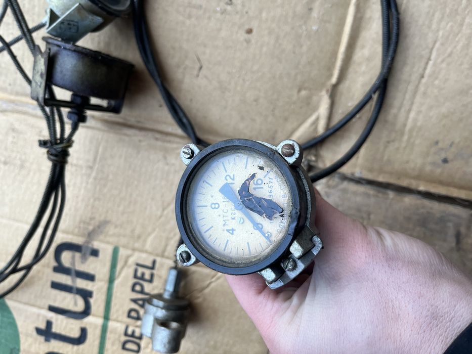 Покажчик  температури масла і води