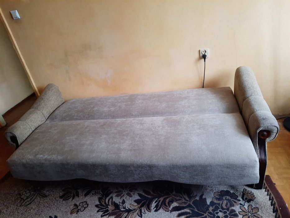 Kanapa Wersalka rozkładana używana - za darmo