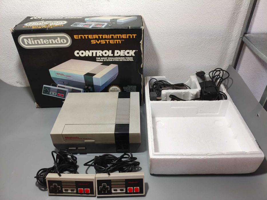 Nintendo Control Deck - NES