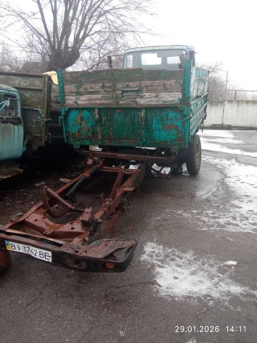 АвтомобільСАЗ-3507
