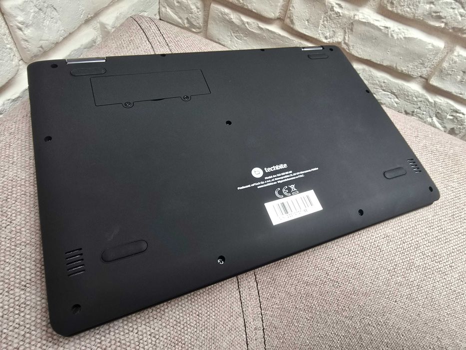 Laptop - tablet 2w1 TECHBITE Arc 11.6" 4G RAM 126GB SSD