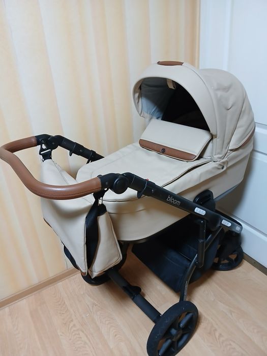 Коляска Roan Bloom 2 в 1