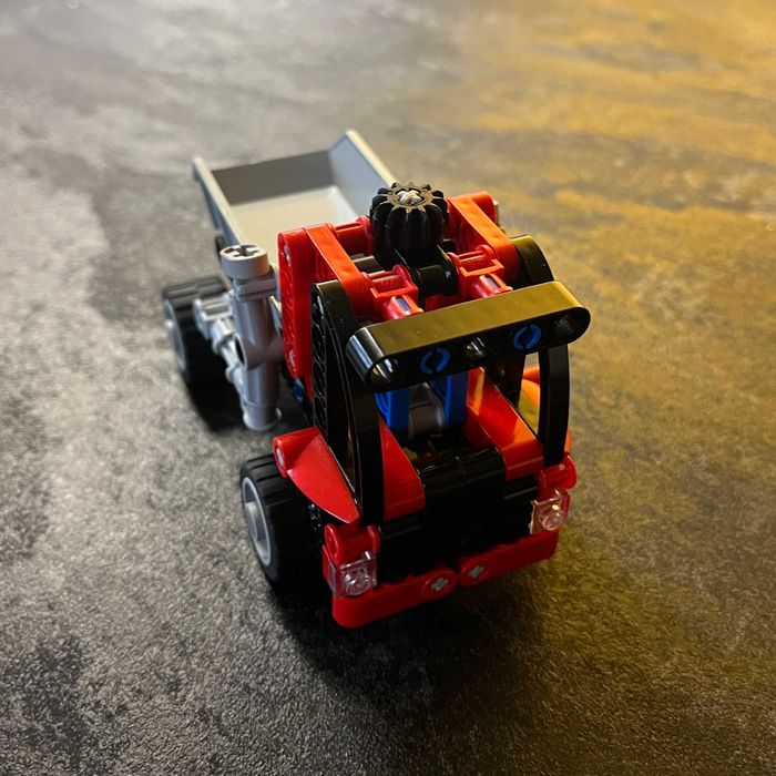 Mała Ciężarówka LEGO 8065