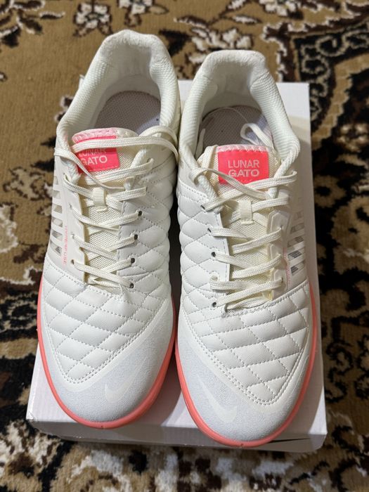 Футзалки Nike Lunar Gato