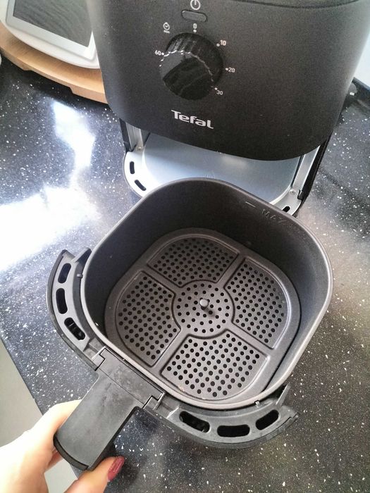 Urządzenie air fryer