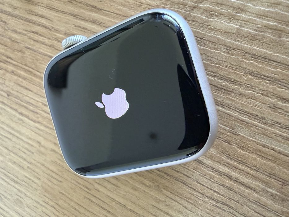 Apple Watch 9 LTE eSIM 45mm + bransoleta tytanowa
