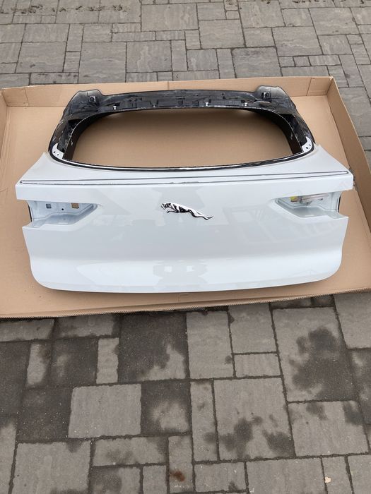 Ляда. Jaguar I-Pace Ягуар І-Пейс ляда