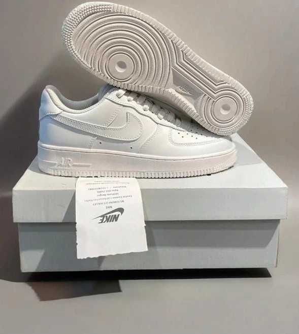 Nike Air Force 1 One All White 38
