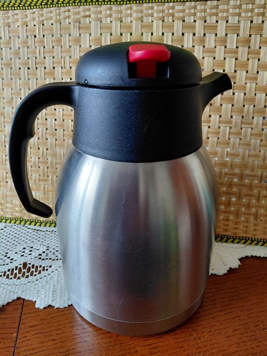 Termos metalowy 1.4 litra