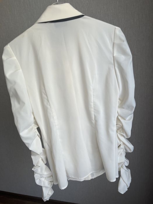 Блуза, сорочка,класична .KRISSTEL