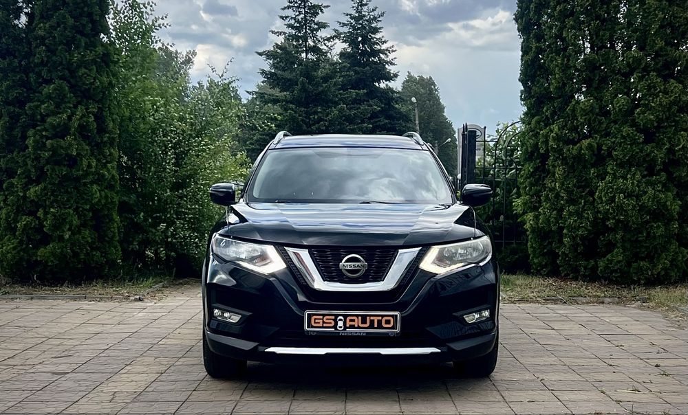 Продам Nissan Rogue.