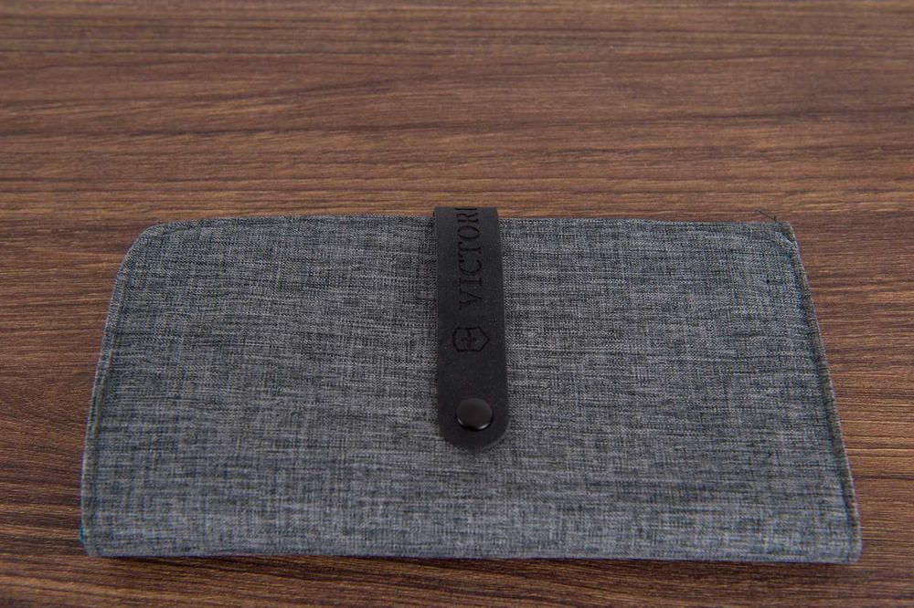 Victorinox kosmetyczka turystyczna organizer podróżny z haczykiem